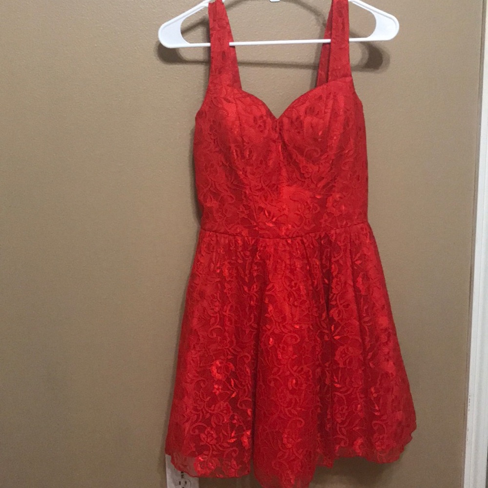 PROM lace red dress